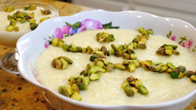 فرنی گرم برای صبحانه