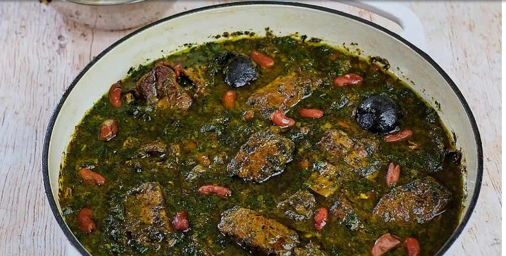 خورش قورمه سبزی