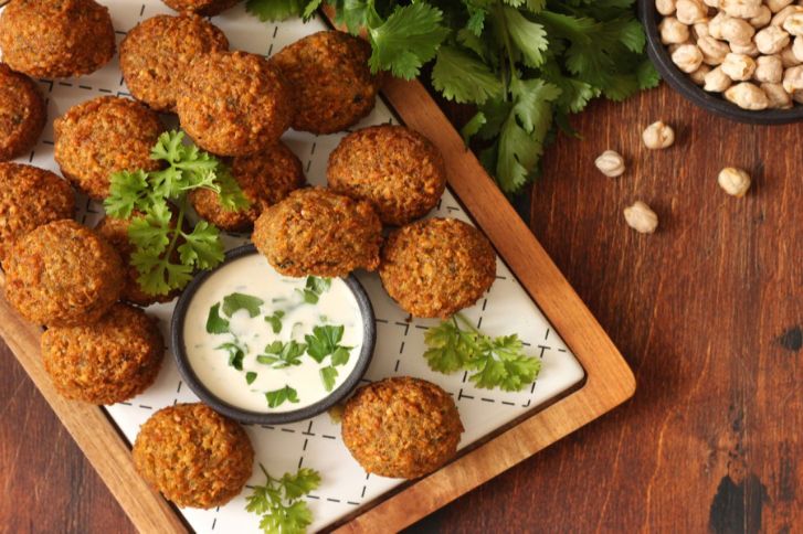فلافل با ادویه ترکیبی فلافل