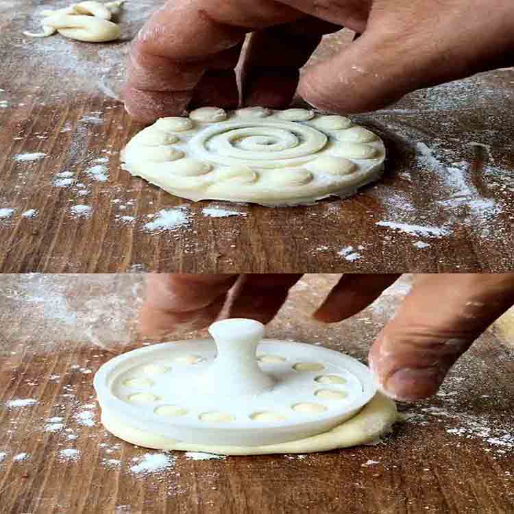 طرز تهیه کلوچه فومن 4 شکل و فرم دادن به خمیر کلوچه